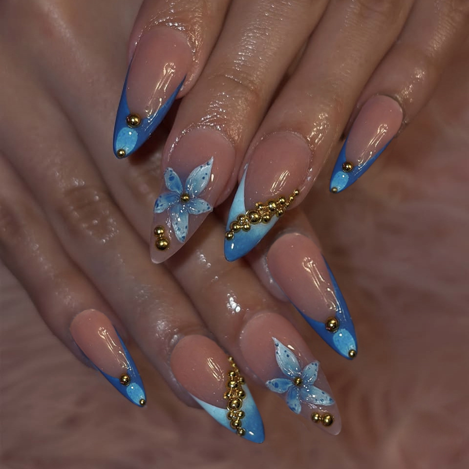 Unghie finte nude con stampa d - Nail Art Pink recensione e prezzo